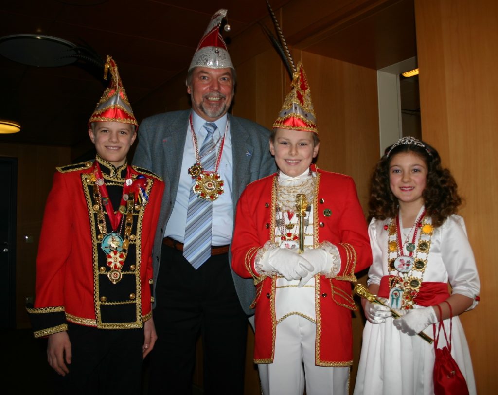 Neumünster: Karnevals-Prinzenpaare treffen sich 2005 im Rathaus Neumünster