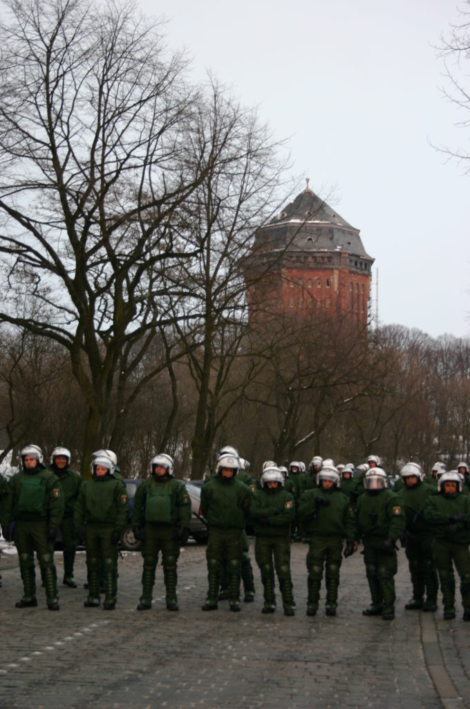 Mövenpick Demo 2005 – Massiver Protest gegen das Mövenpick Hamburg